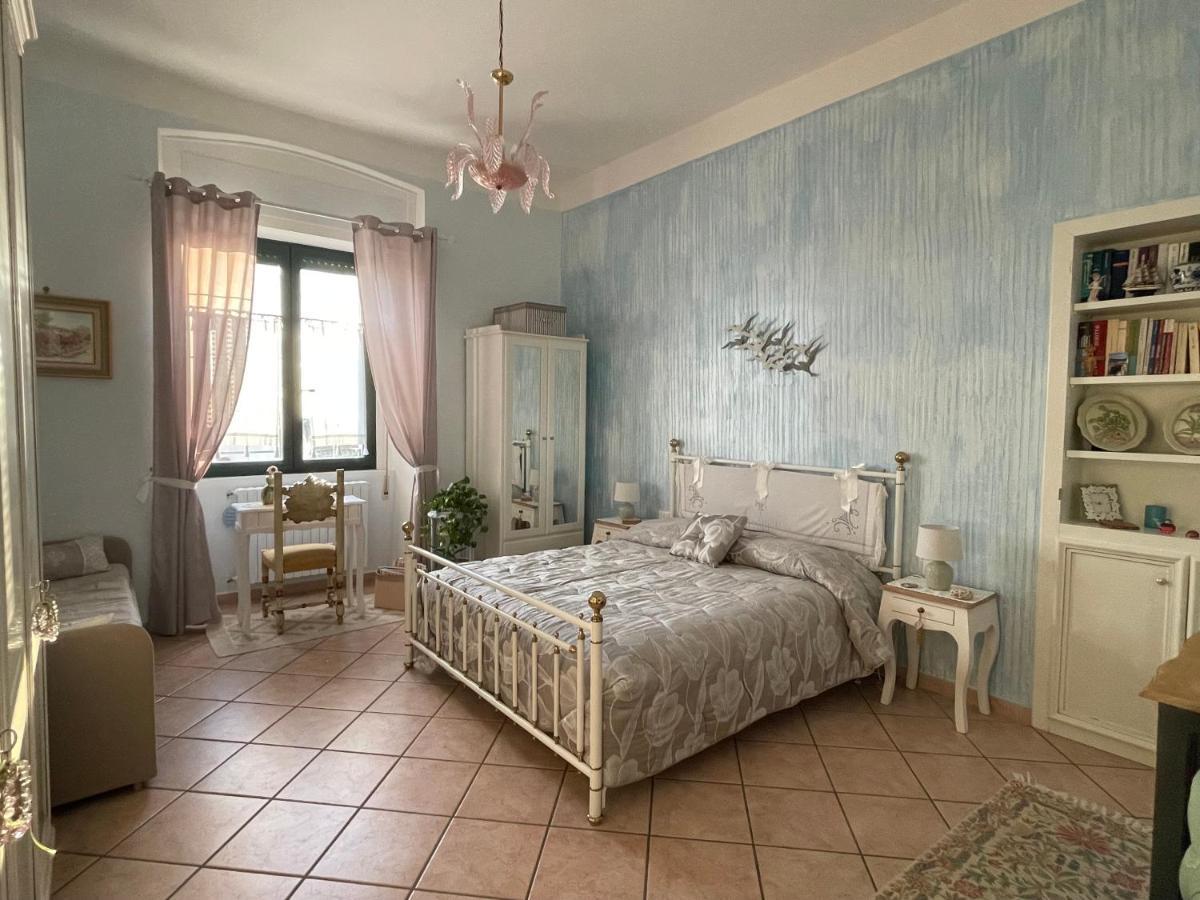 A Casa Di Stella Leilighet Salerno Eksteriør bilde