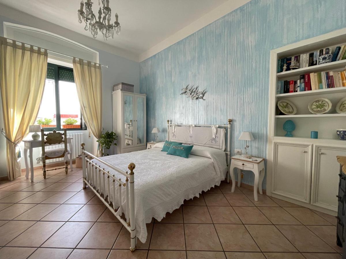 A Casa Di Stella Leilighet Salerno Eksteriør bilde