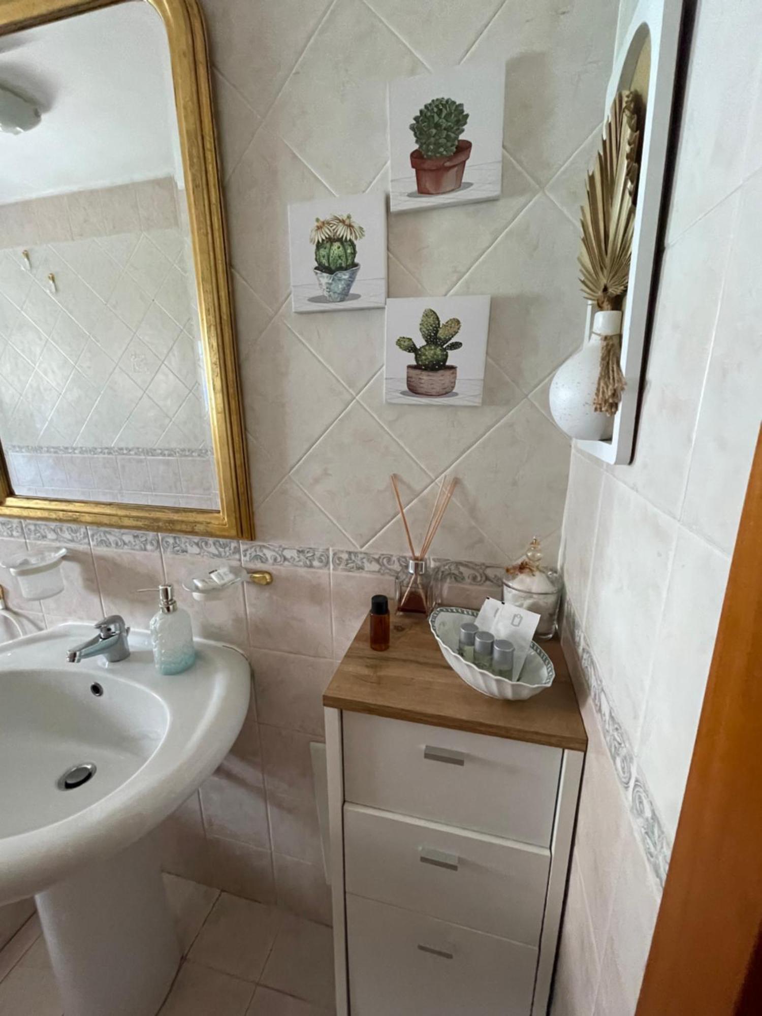 A Casa Di Stella Leilighet Salerno Eksteriør bilde