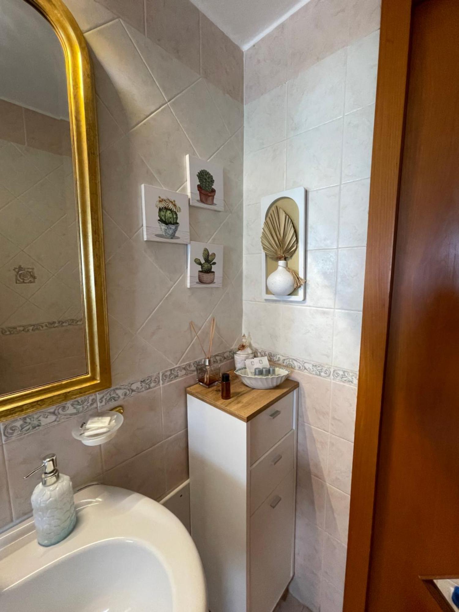 A Casa Di Stella Leilighet Salerno Eksteriør bilde